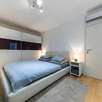 2 Bathrooms, Free Parking Spot, Prt Sea View
