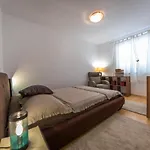 2 Bathrooms, Free Parking Spot, Prt Sea View