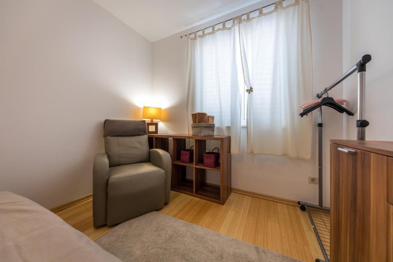 2 Bathrooms, Free Parking Spot, Prt Sea View Dubrovnik