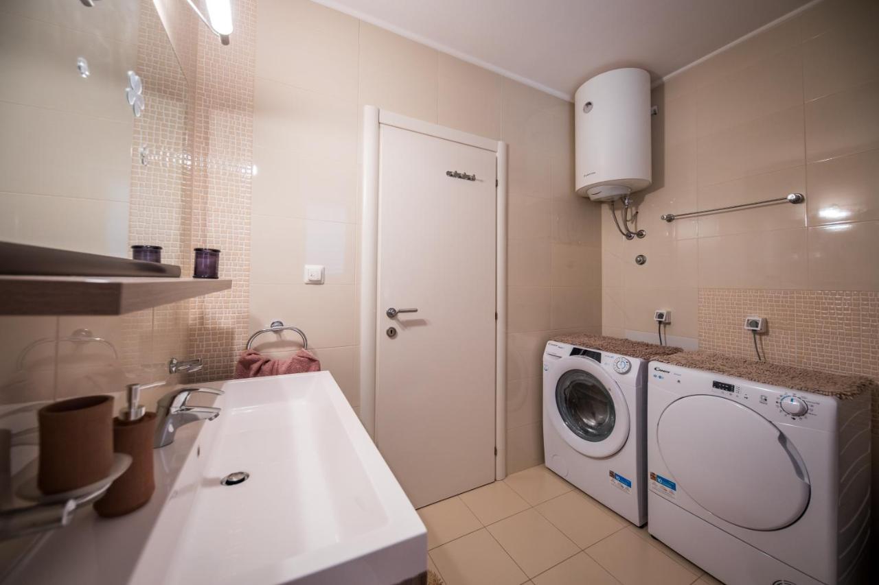 2 Bathrooms, Free Parking Spot, Prt Sea View Apartamento *